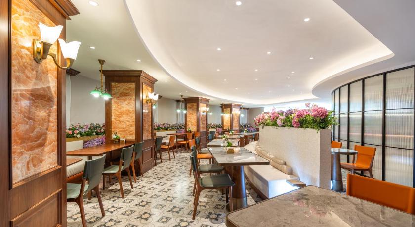 Nostalgia S Hotel (Tianjin Jinwan Plaza) - image 11