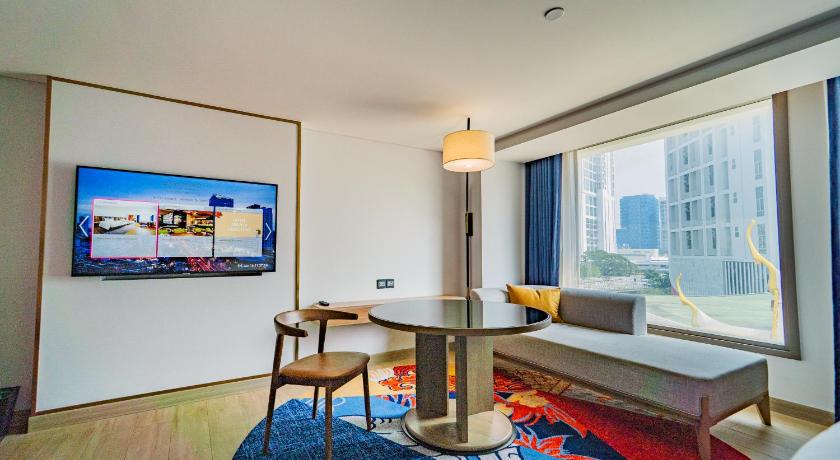 Image of Family Room 5