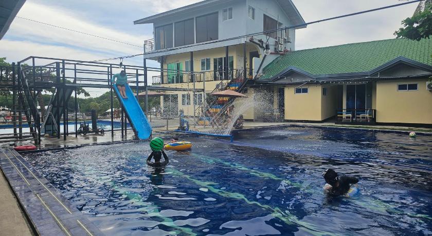 Island Sea One Resort - image 8