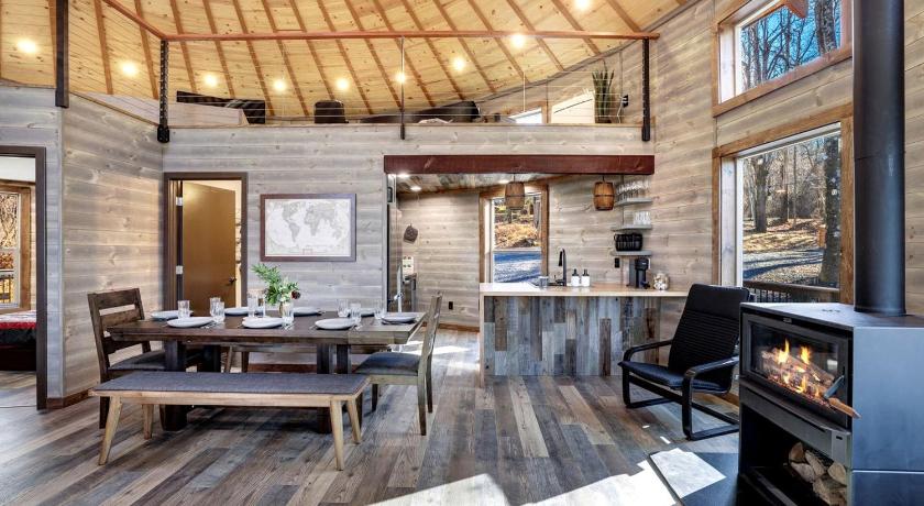 스탠리 (VA) Luxury Yurt Perfect for a Family Getaway Just Outside of Shenandoah National Park 4성급 숙소 로비