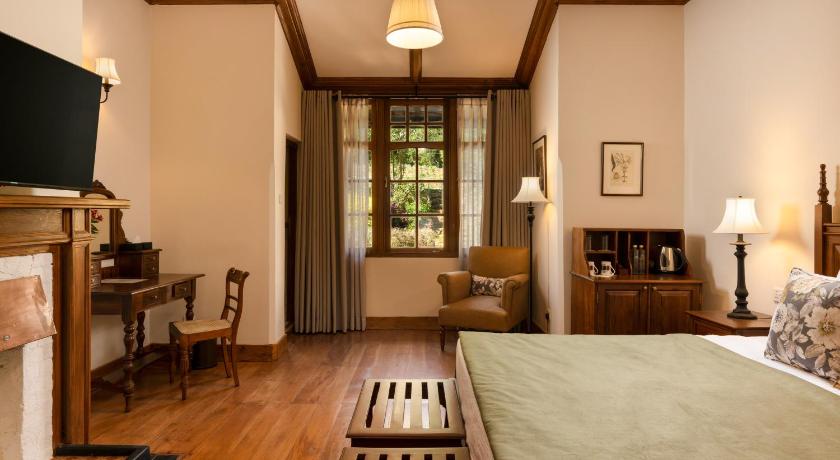 Image of Deluxe Double or Twin Room 5