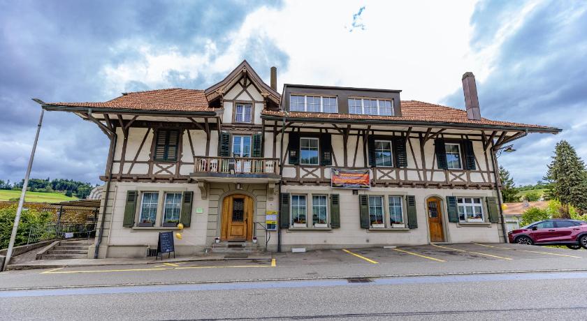 Foto de Gasthof Sternen Thörishaus bei Bern - Reserva con descuento Agoda
