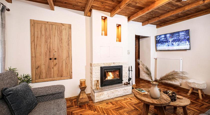 Oiti Mountain Apartments