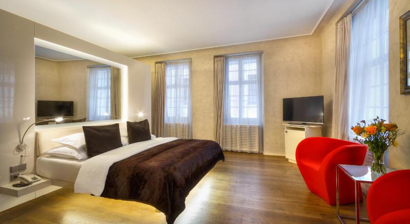 Image of Deluxe Double Room 4