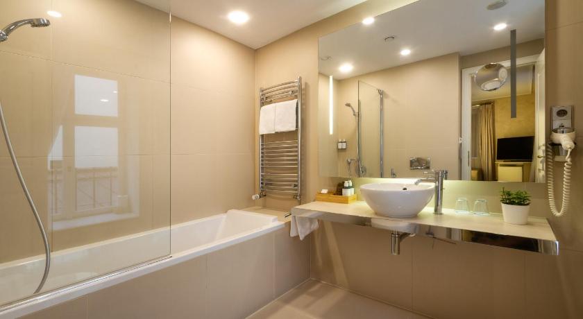 Image of Junior Suite 2