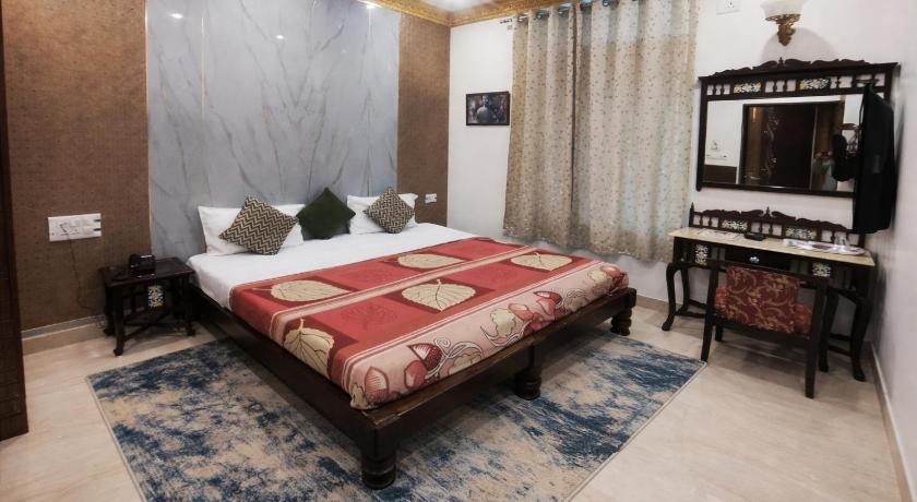 Standard Double or Twin Room with Fan