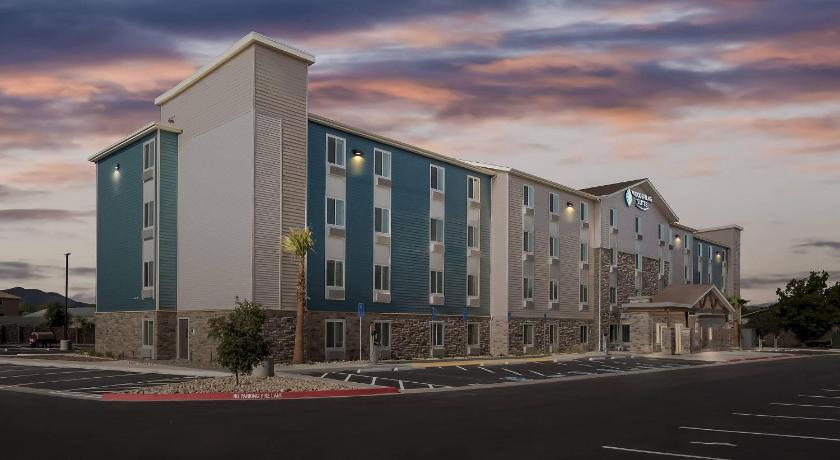 サンティー WoodSpring Suites Santee - San Diego Northeast 宿泊施設 プール