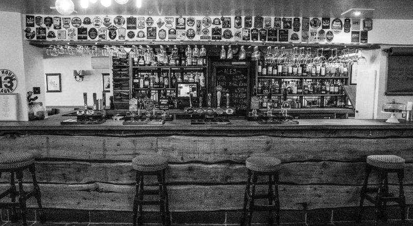 Warwick The Old Fourpenny Hotel 4-Star Hotel lobby