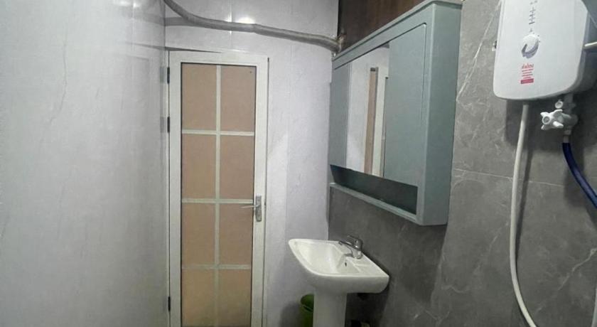 รูปของห้องมาตรฐาน เตียงแฝด (Standard Twin Room) 11
