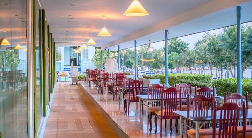 达府 Viangtak Riverside Hotel 3星级 酒店 景观