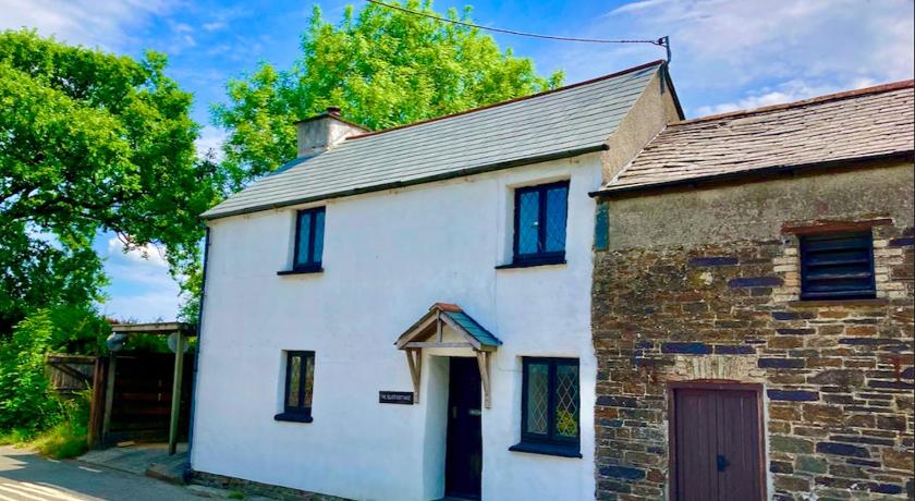 The Eliot Cottage