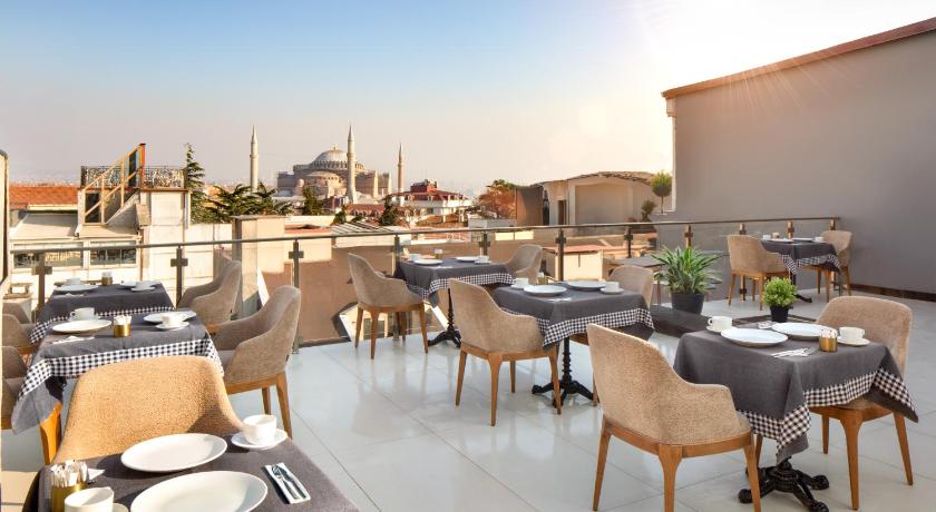 Great Fortune Concept Hotel - image 14