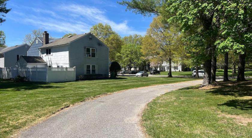 코람 (NY) Cozy 2BR Home, quiet Coram Neighbourhood 2성급 숙소 스위트룸