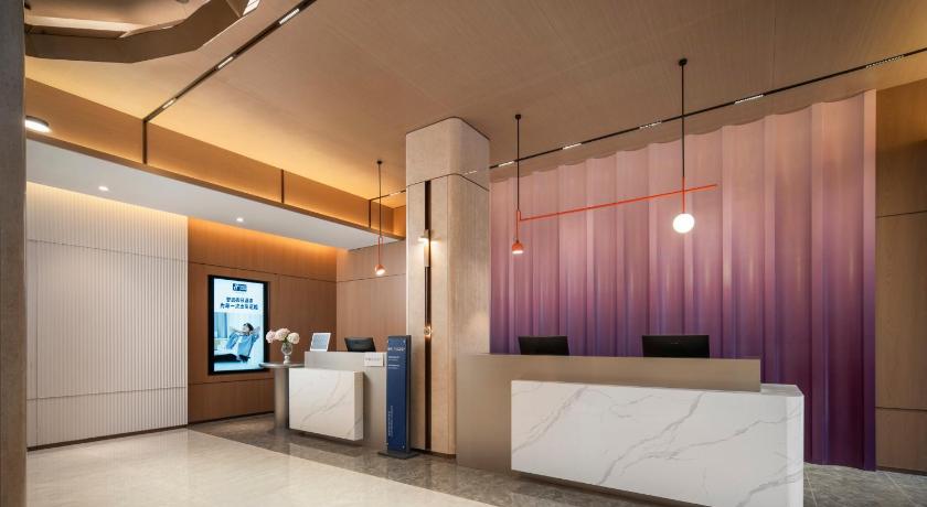 Holiday Inn Express Qingdao Downtown - image 7