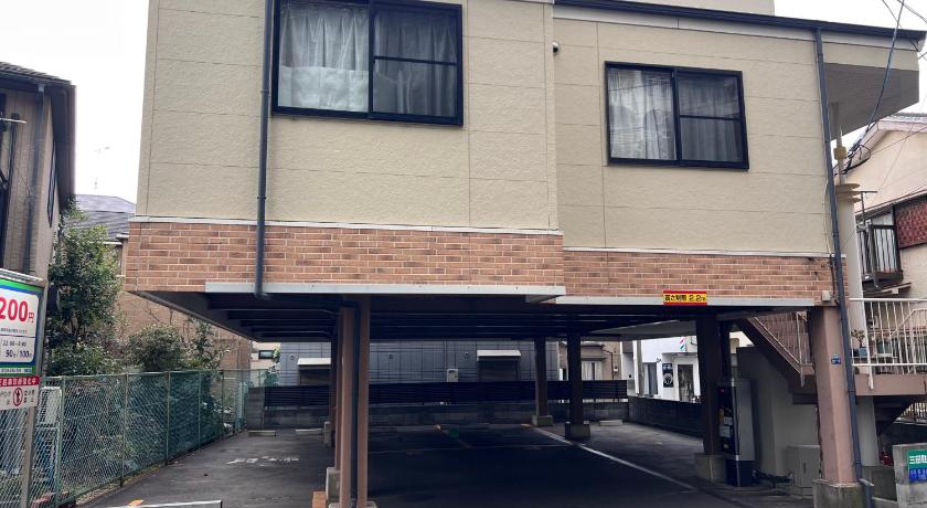 東京 Tokyo Nukumori Lodge  3つ星 ゲストハウス ロビー