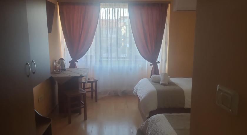 티미쇼아라 Casa Heidi 3성급 호텔 로비