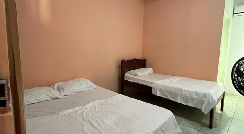 Image of Standard Triple Room 3