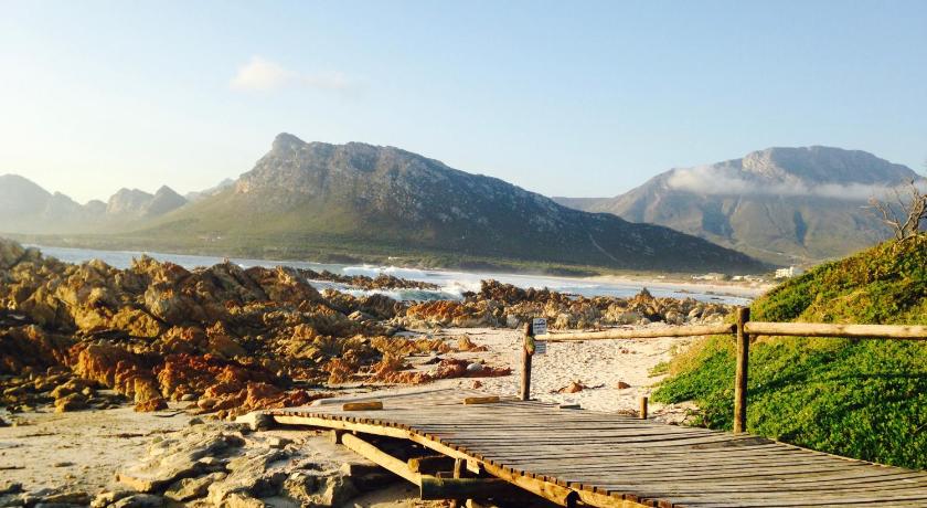 Pringle Beach House photo
