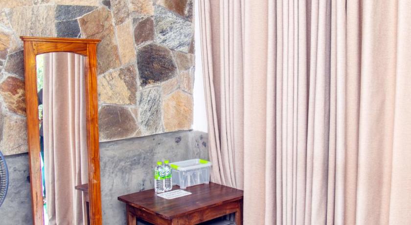 Image of King Room with Mountain View 9