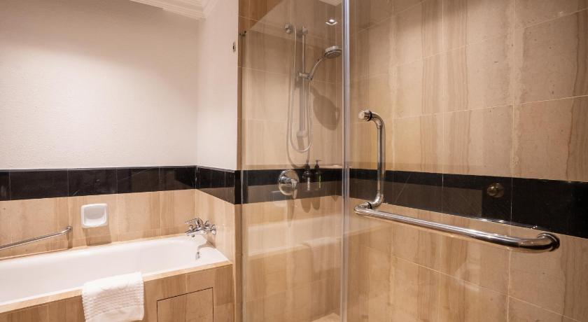 Image of Suite 2