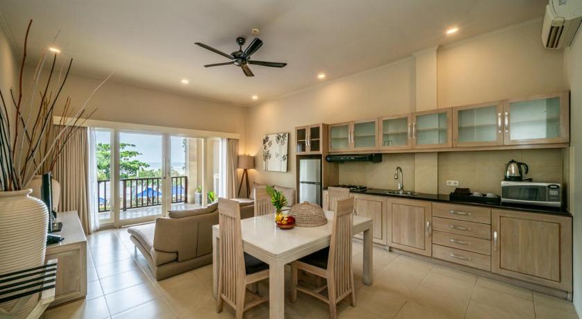 Image of 1 Bedroom Suite 8