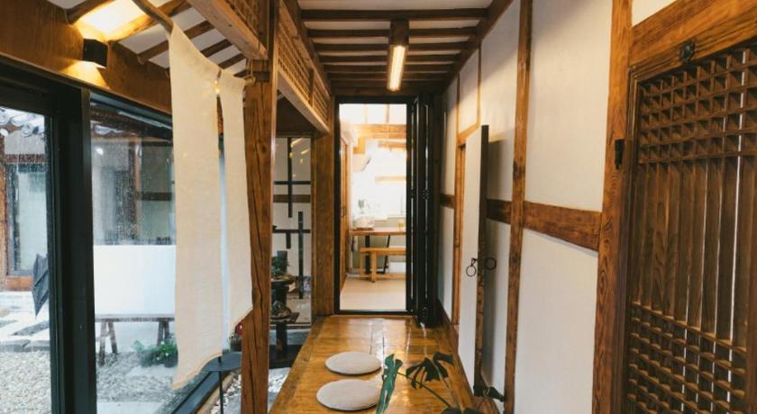 江陵 Bow Hanok House 4星级 住宿 设施