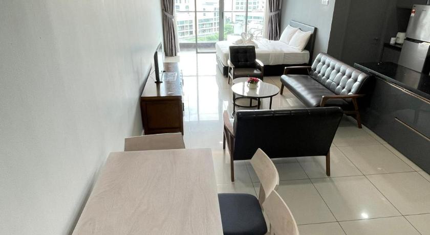 Kota Kinabalu IMAGO The Loft Kota Kinabalu City Centre LW Suites 5-Star Hotel room