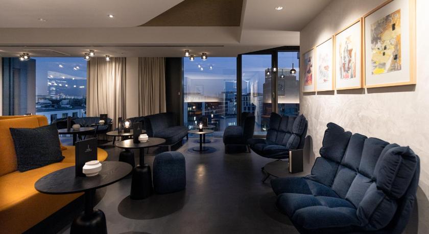 베를린 KPM Hotel & Residences Berlin, a Member of Design Hotels 5성급 호텔 로비