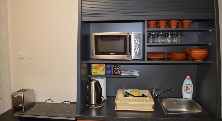 Image of Double or Twin Room with Shared Kitchen 1