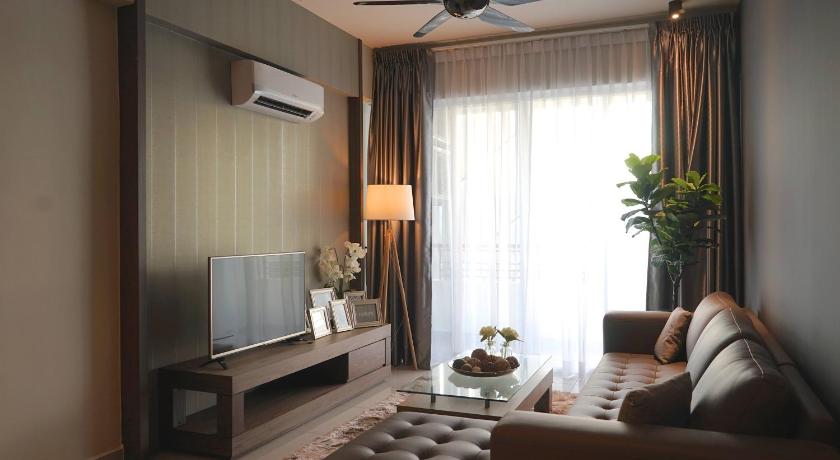 Image of Superior Three-Bedroom Apartment 0