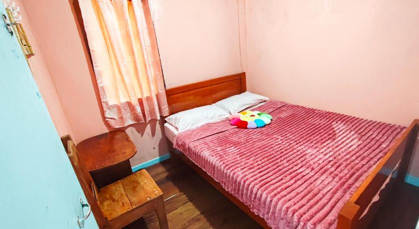 Image of Standard double shared facilities 0