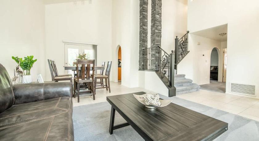 Large Family Home with Game Room