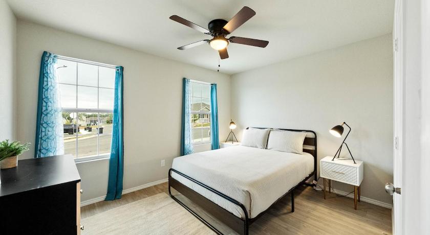 サンアントニオ NEW BUILD! 3BR - Near Lackland & Seaworld 4つ星 宿泊施設 プール