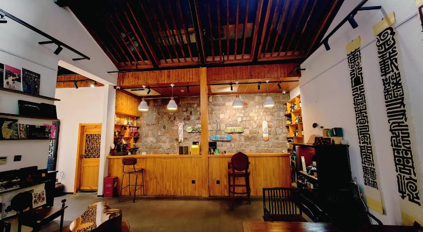 Hangzhou 犹望梅岑民宿-西湖湖滨河坊街店 Guesthouse lobby