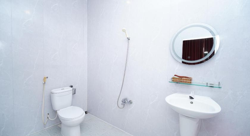 31C Hotel - Near Ninh Kieu Wharf - image 46