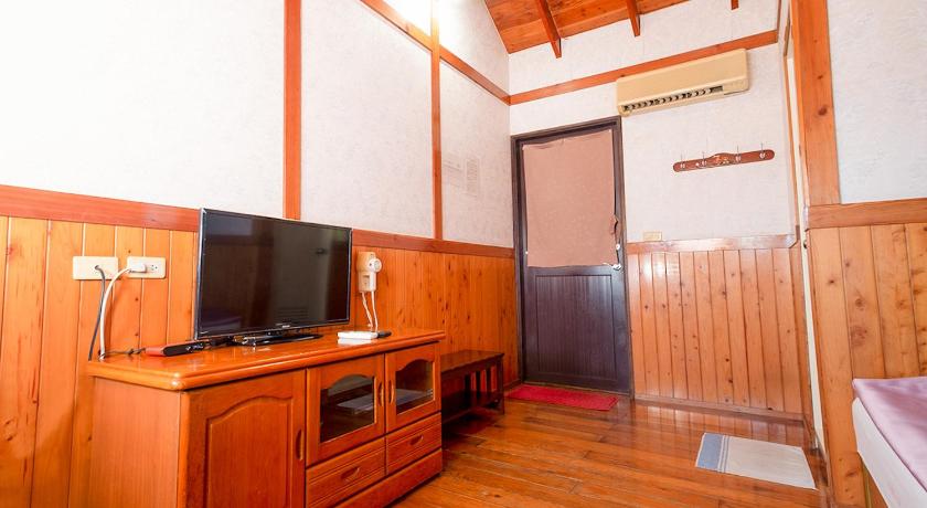 Image of Chalet 1