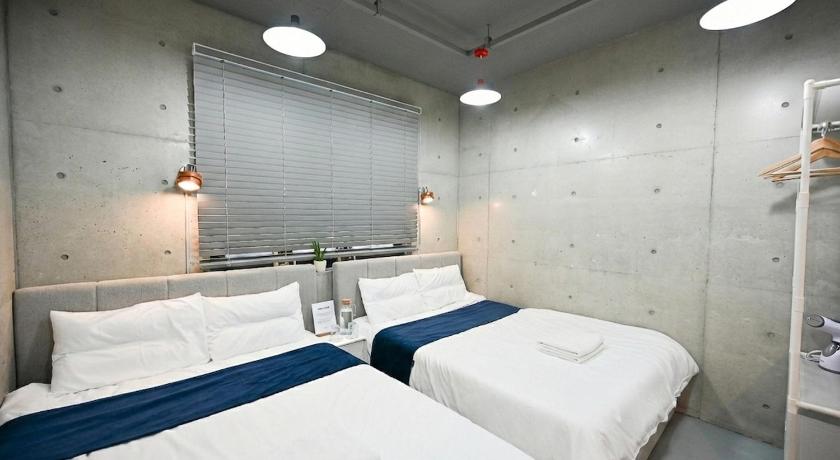 Seoul 10mins to Seongsu, 4 ppl, 500Mbps, Design House 3-Star Accommodation suite