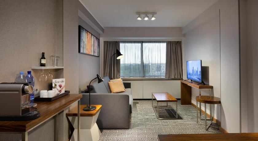 Image of Junior Suite 3