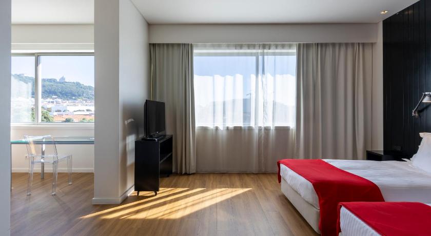 ヴィアナ・ド・カステロ Hotel Flor De Sal 4つ星 ホテル スイート