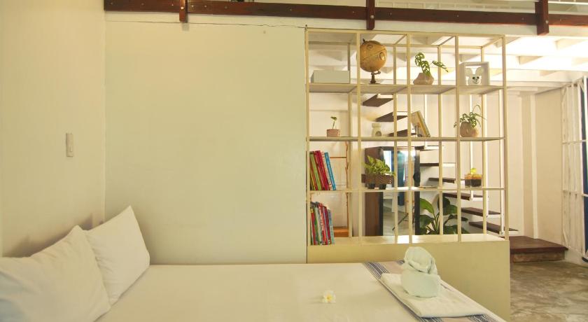 Image of Studio with Ocean View 13