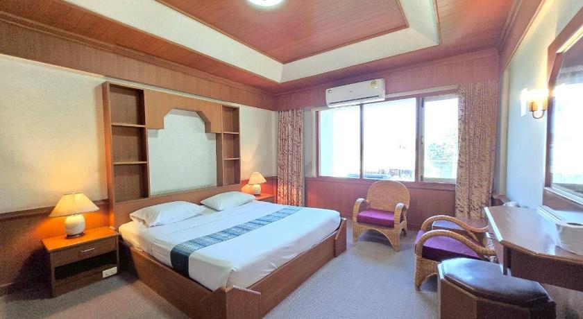 Image of Suite 4
