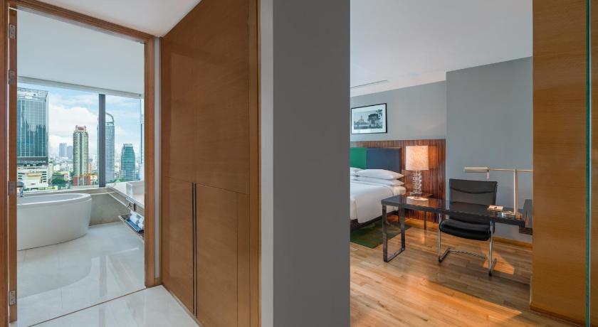 Image of Studio Suite, 1 Bedroom Suite, 1 King 8