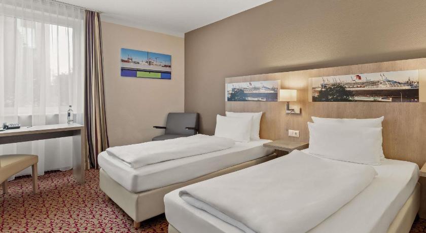 Image of Twin Room Standard With 2 Single Beds 1