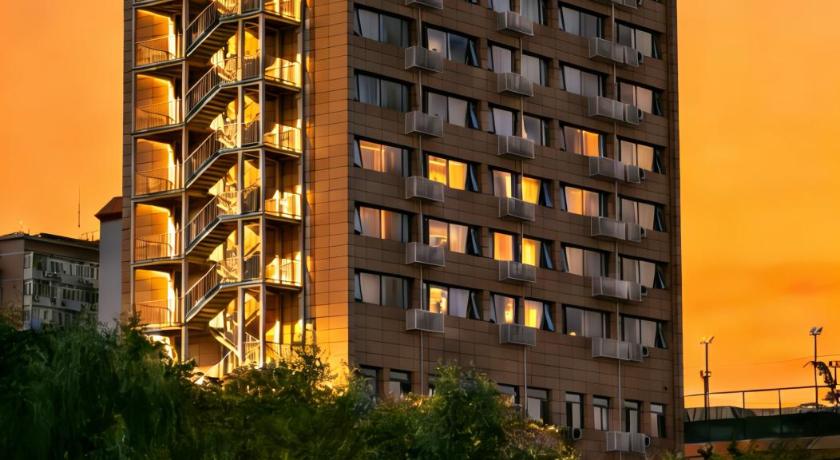 Orange Hotel Beijing Yansha Liangmahe – Beijing, NY