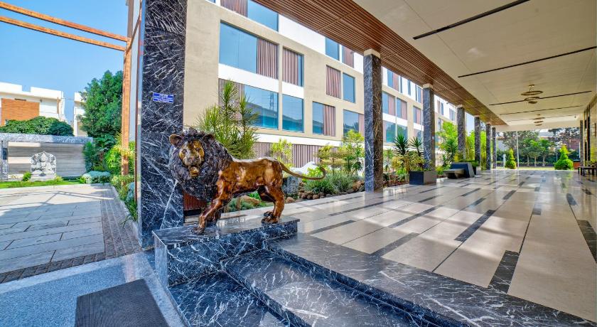 VRR HOTELS AND CONVENTION CENTRE BENGALURU - image 37