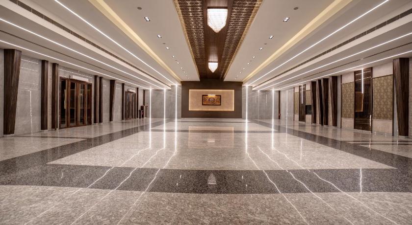 VRR HOTELS AND CONVENTION CENTRE BENGALURU - image 17
