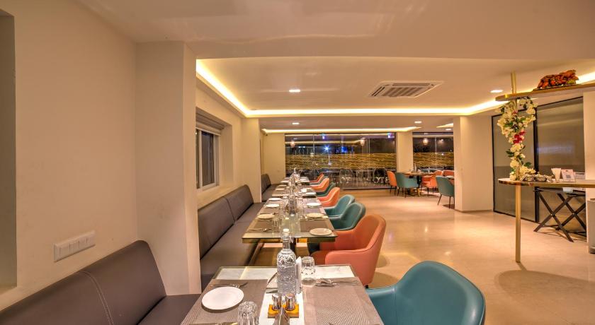 VRR HOTELS AND CONVENTION CENTRE BENGALURU - image 49