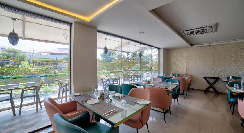 VRR HOTELS AND CONVENTION CENTRE BENGALURU - image 38