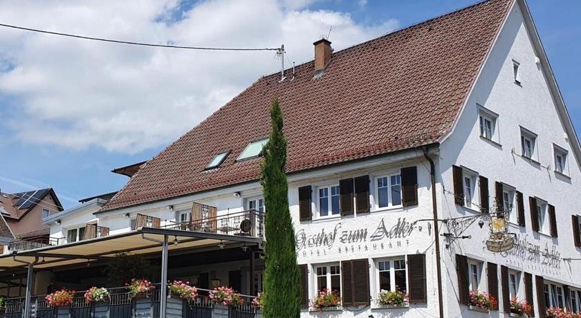 Gasthof zum Adler - Wahlwies-3 km z Bodensee Hotel geoffnet - Rest-Mo-Di-geschl