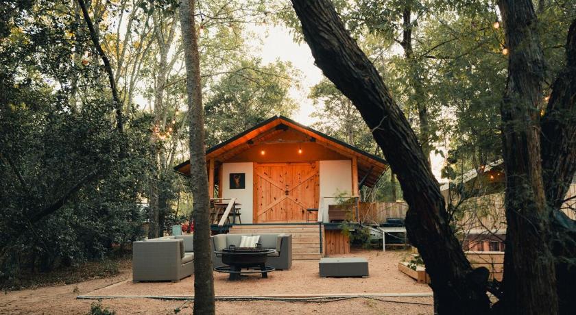 Premium Lakefront Cabin 2 The Magnolia